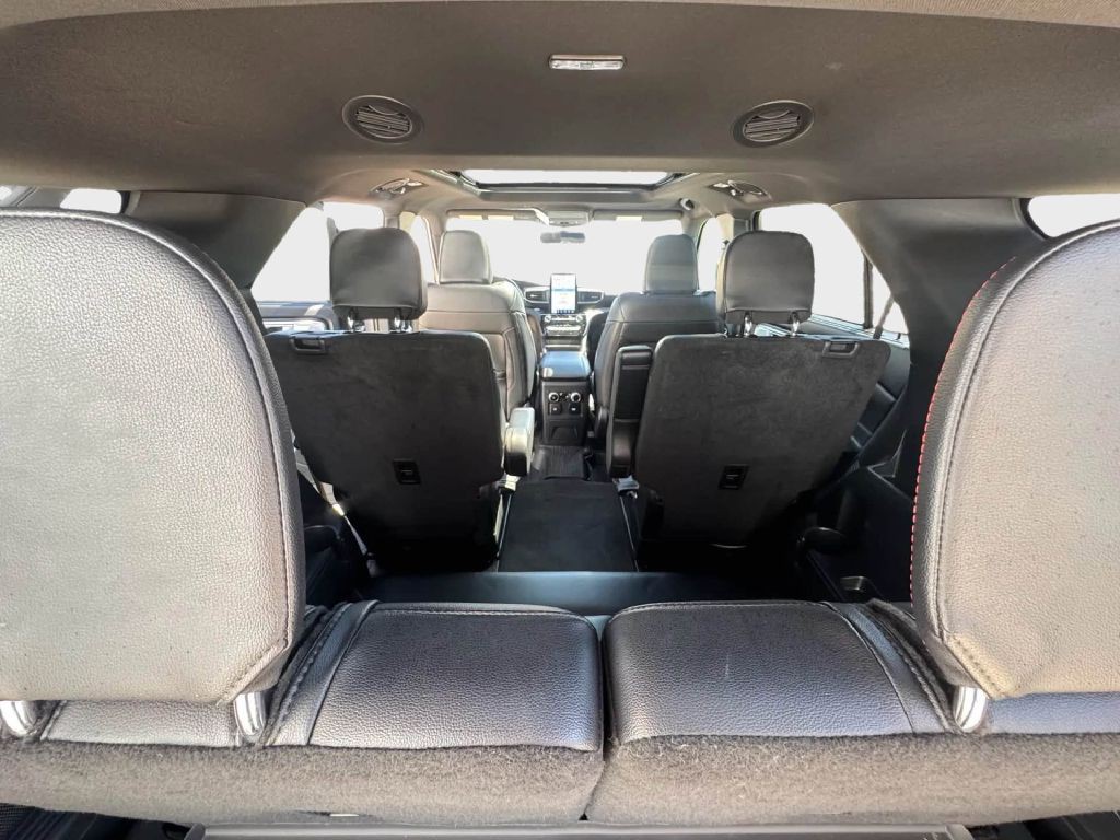2023 Ford Explorer Image 14