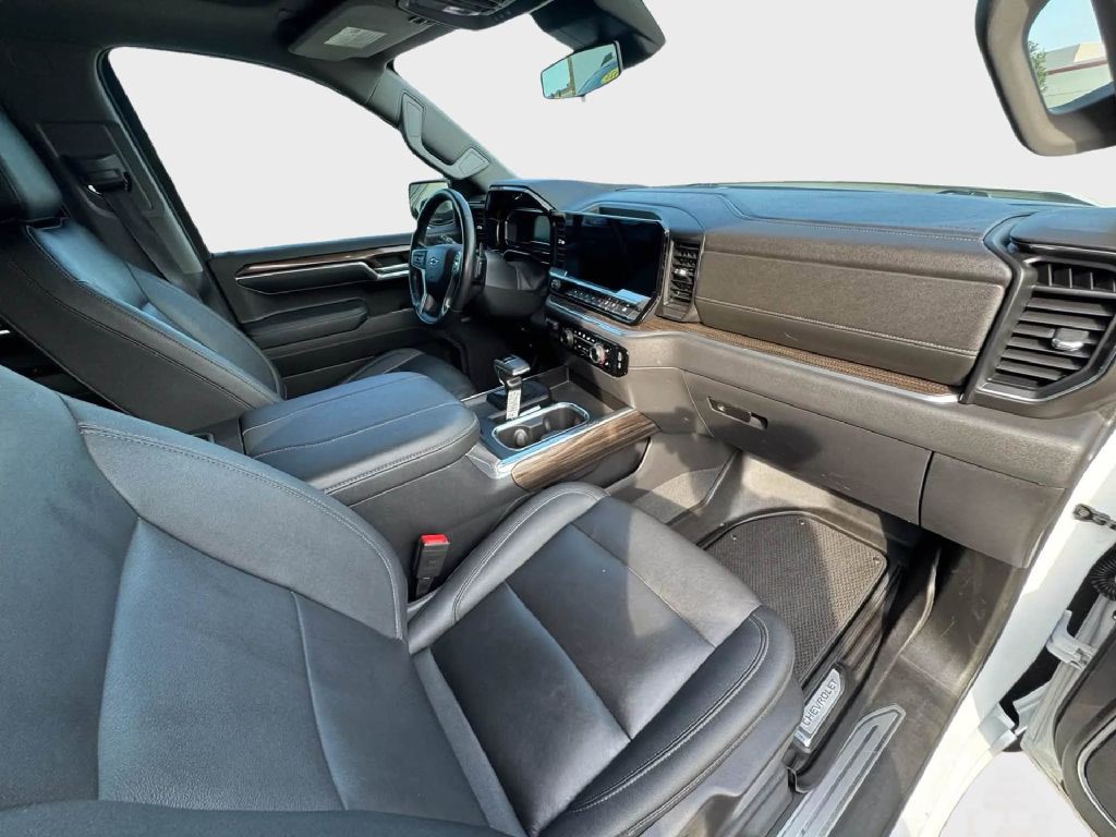 2023 Chevrolet Silverado 1500 Image 10