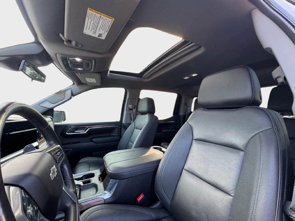 2023 Chevrolet Silverado 1500 Image 11
