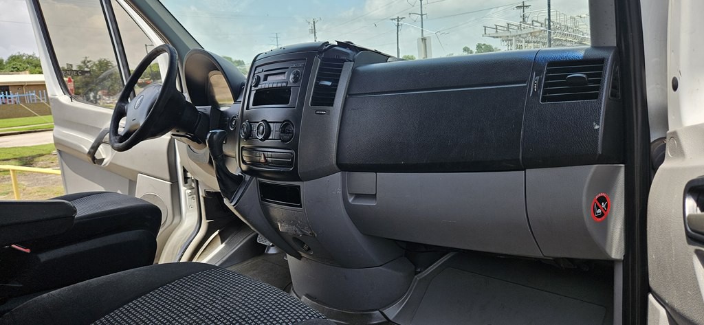 2009 Dodge Sprinter Image 3