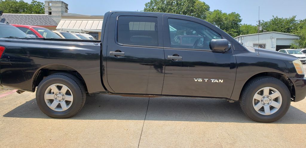 2008 Nissan Titan Image 3
