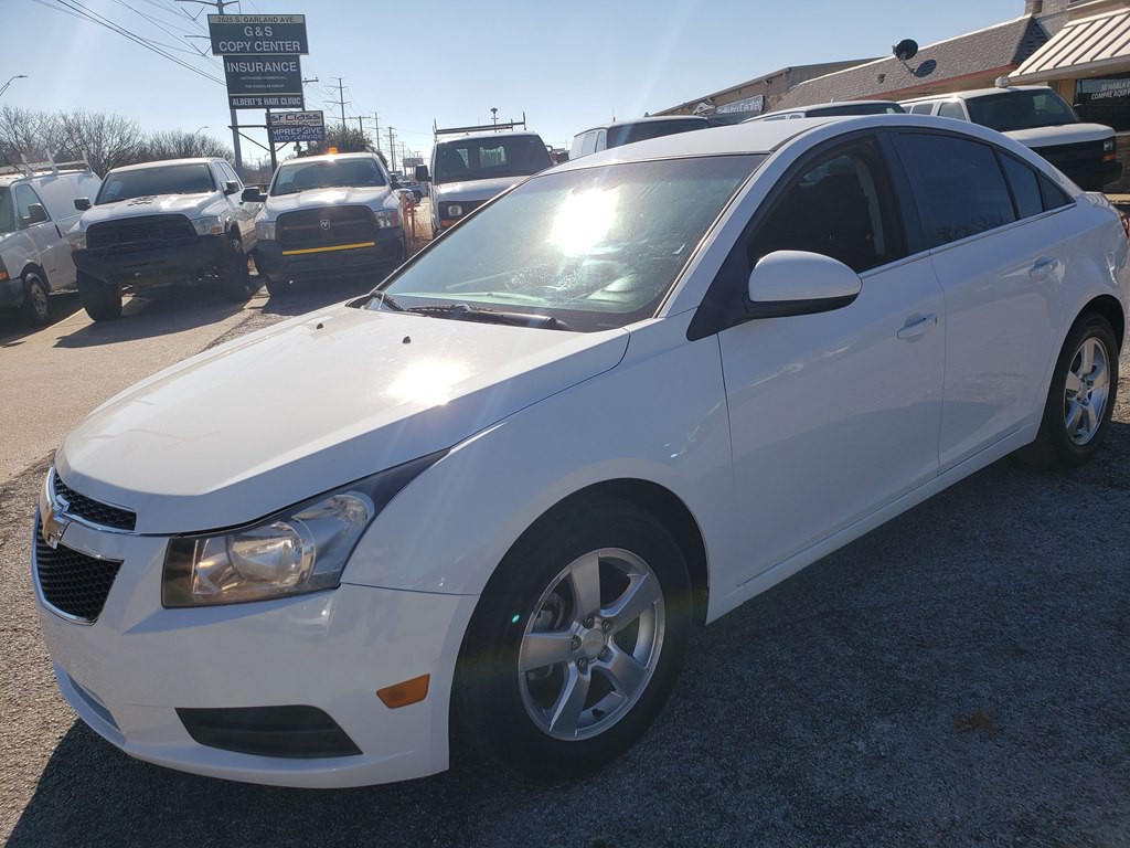 2011 Chevrolet Cruze Image 6