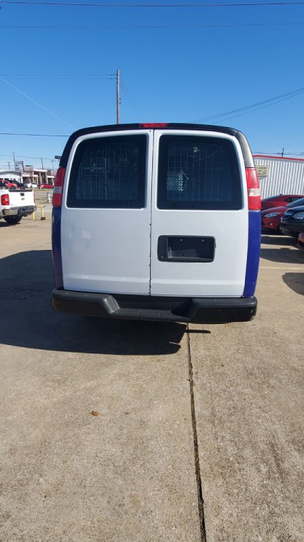 2012 Chevrolet Express Image 5
