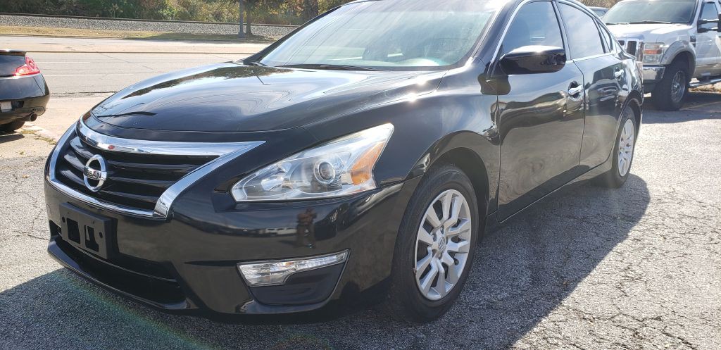 2015 Nissan Altima Image 2