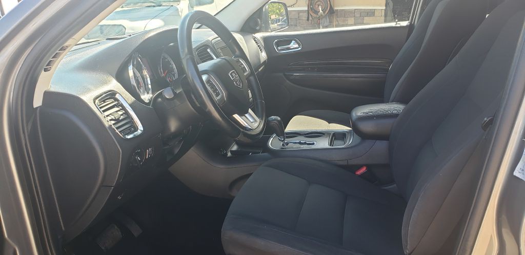 2011 Dodge Durango Image 2
