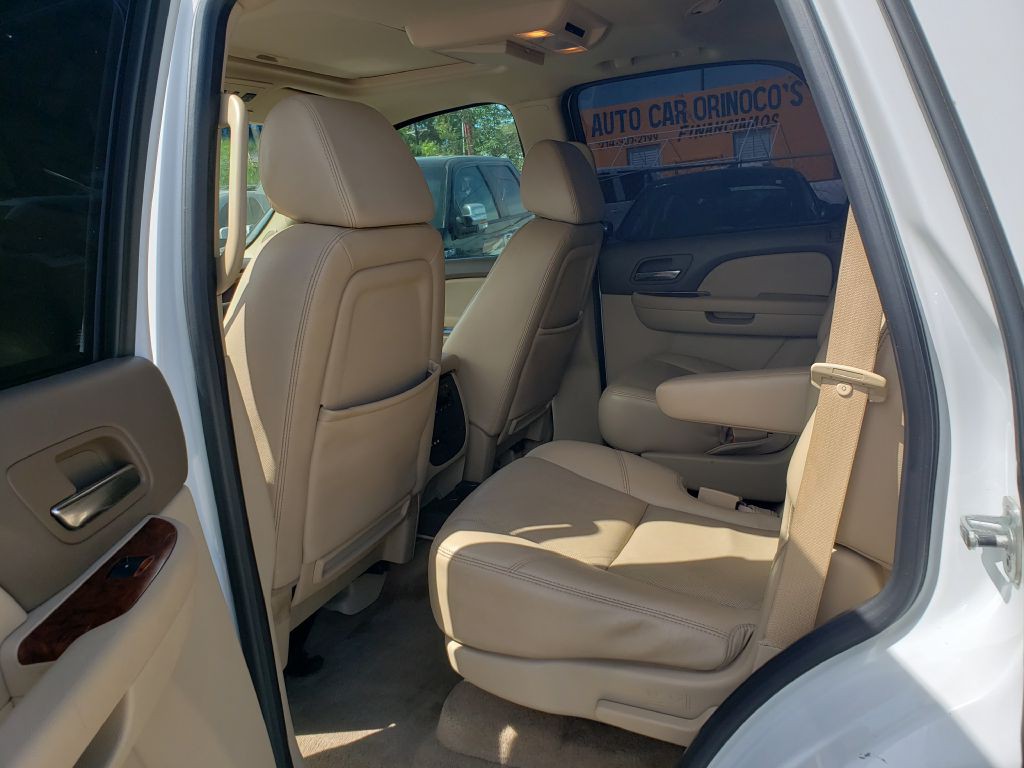 2009 Chevrolet Tahoe Image 3