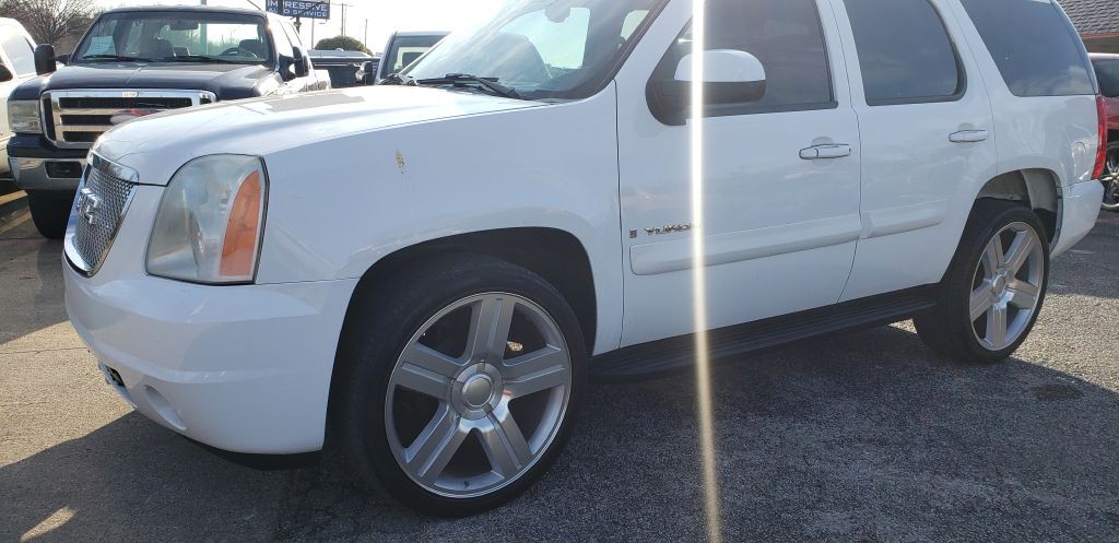 2007 GMC Yukon Image 4