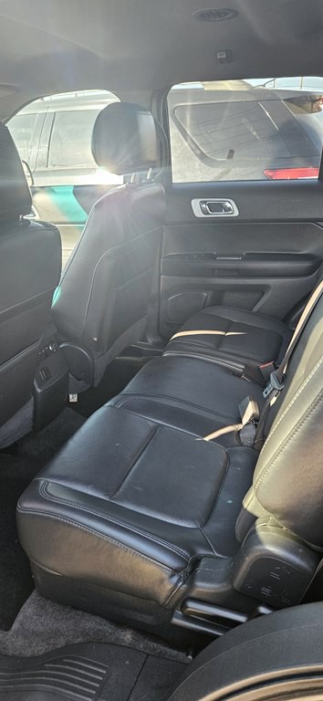 2015 Ford Explorer Image 10