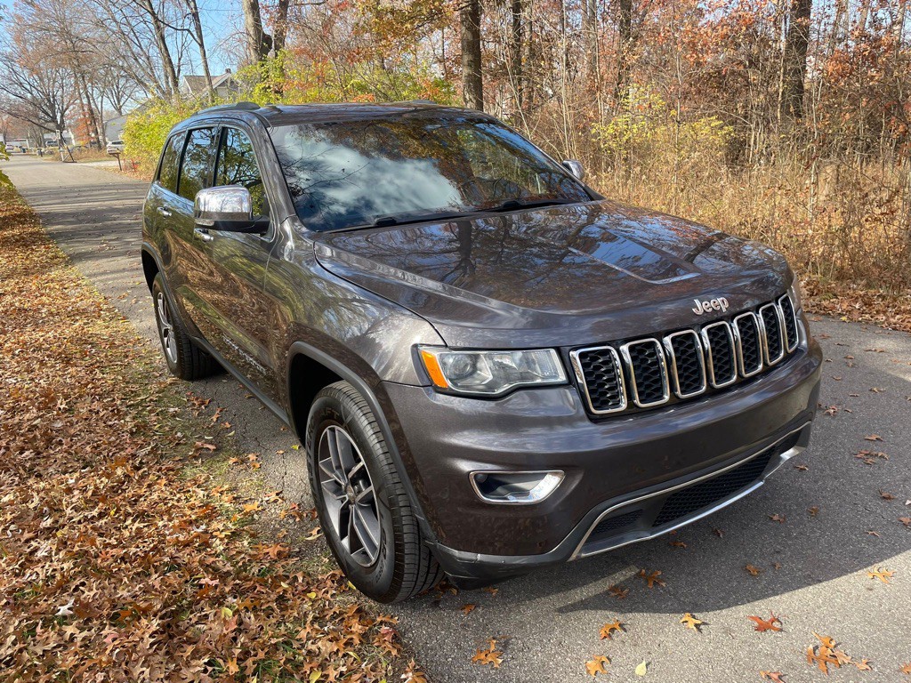 2018 Jeep Grand Cherokee Image 4