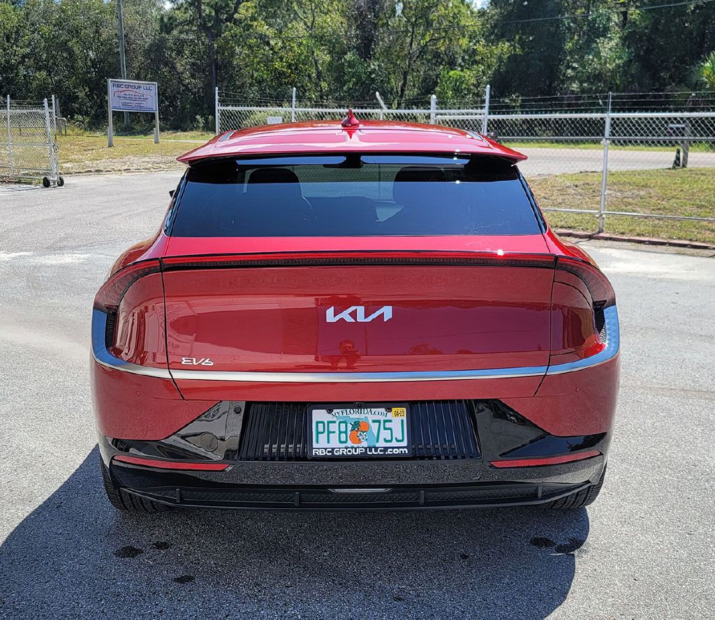 2022 Kia Ev6 Wind Image 4