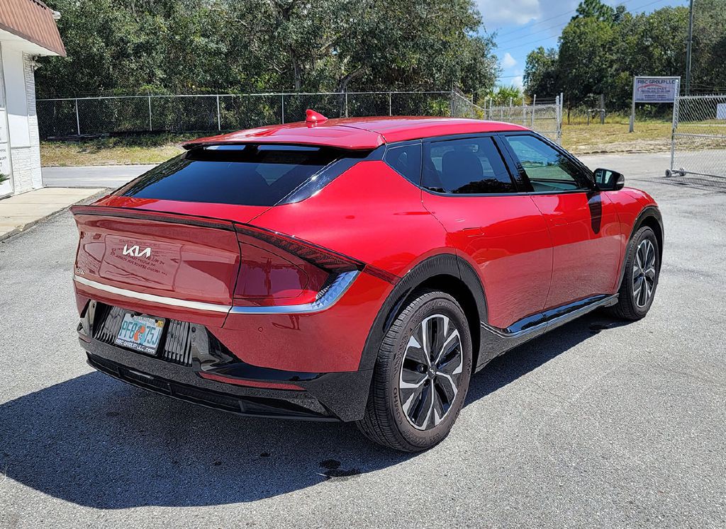 2022 Kia Ev6 Wind Image 5
