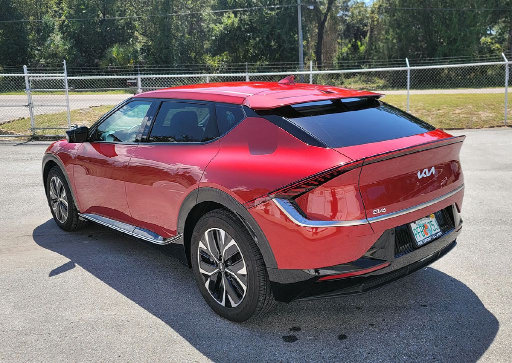 2022 Kia Ev6 Wind Image 7