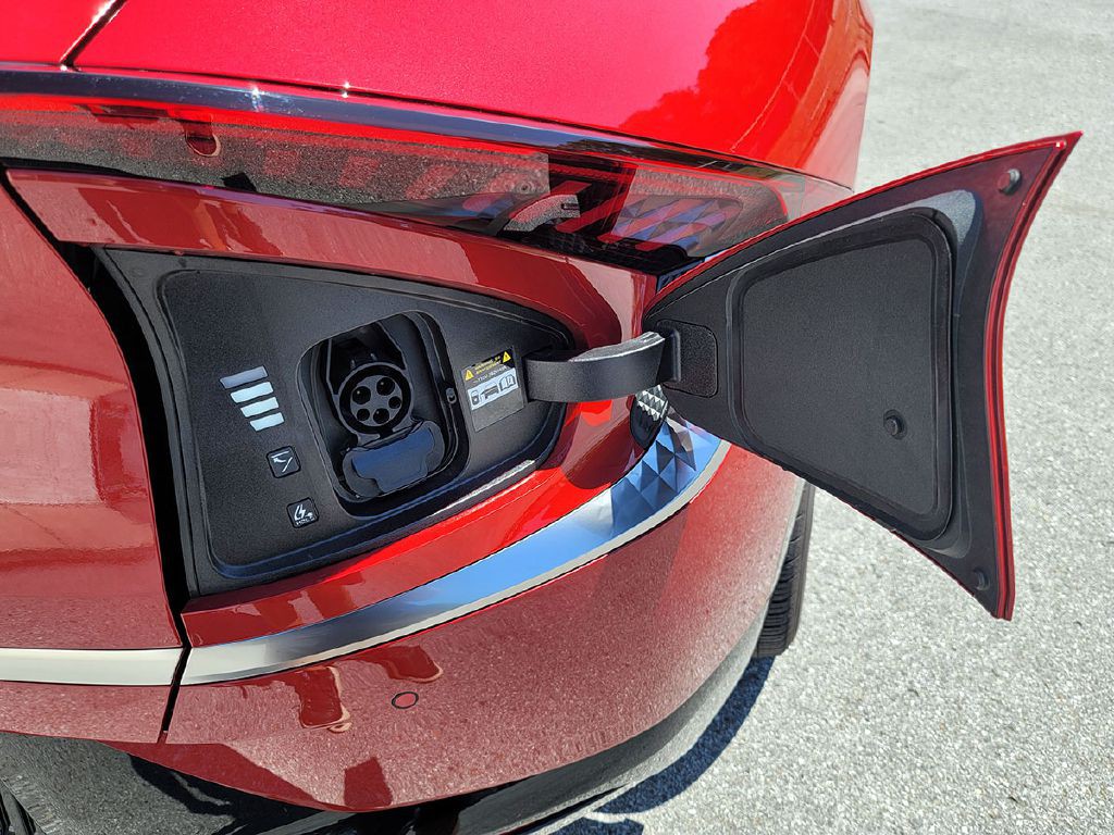 2022 Kia Ev6 Wind Image 21