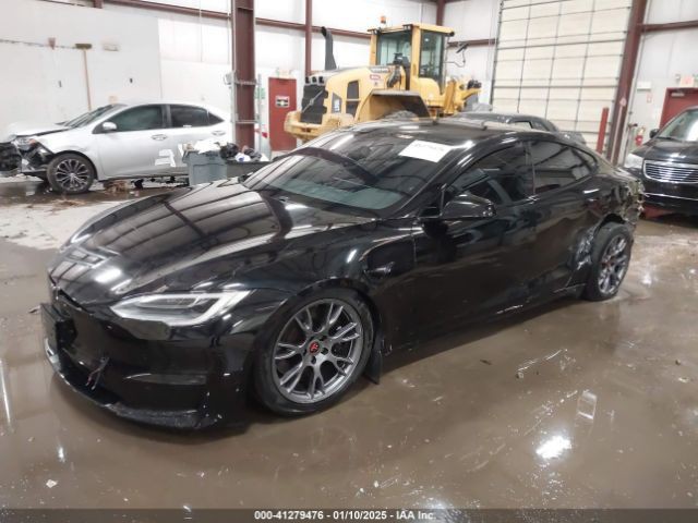 2022 Tesla Model S Image 2