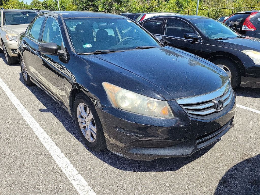 2012 Honda Accord Image 2