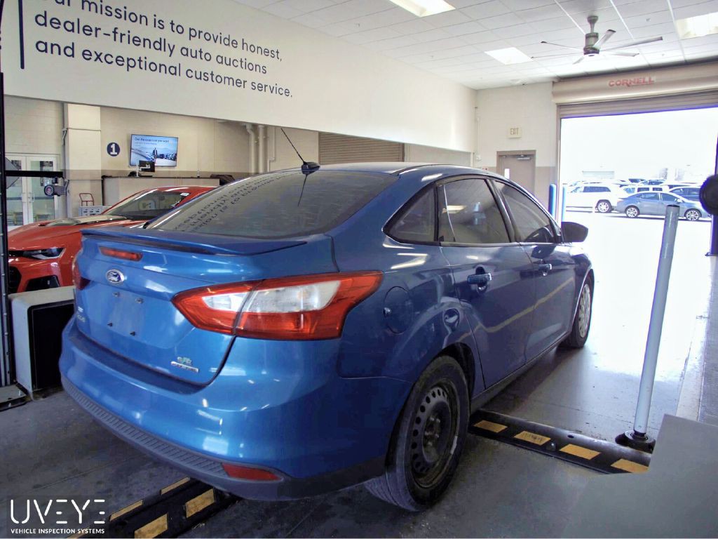 2012 Ford Focus Image 4