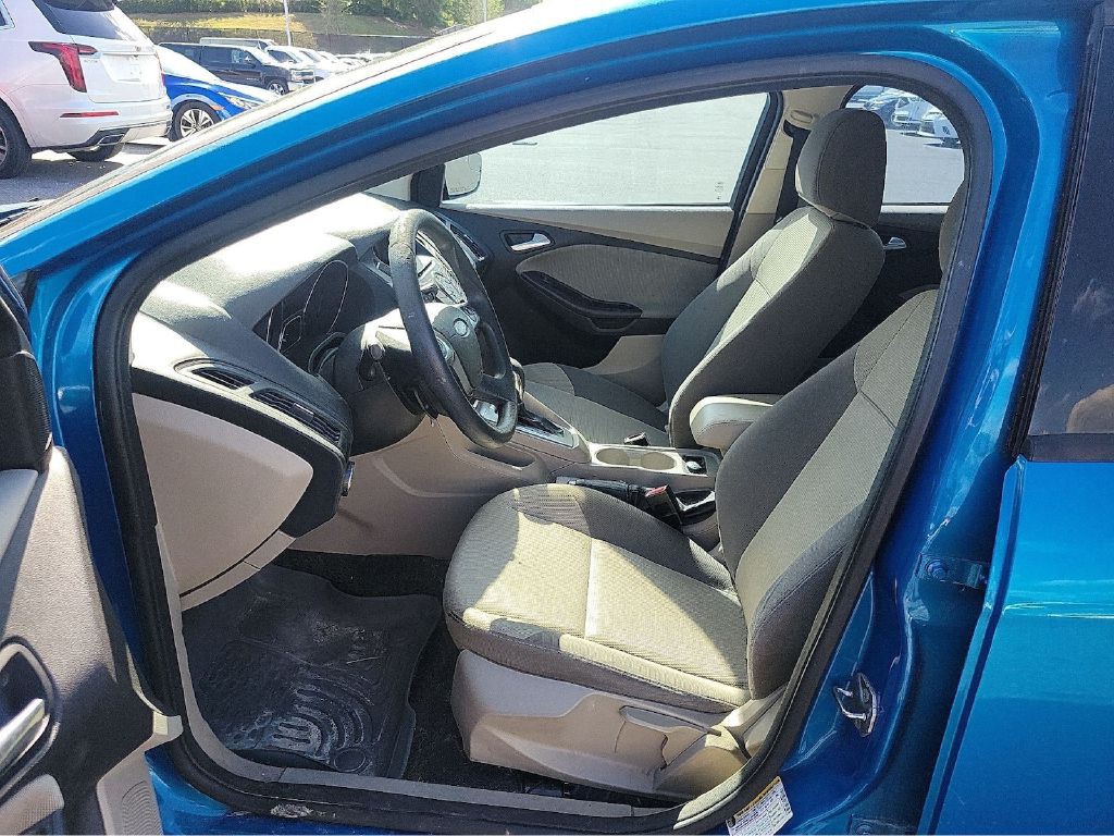 2012 Ford Focus Image 5