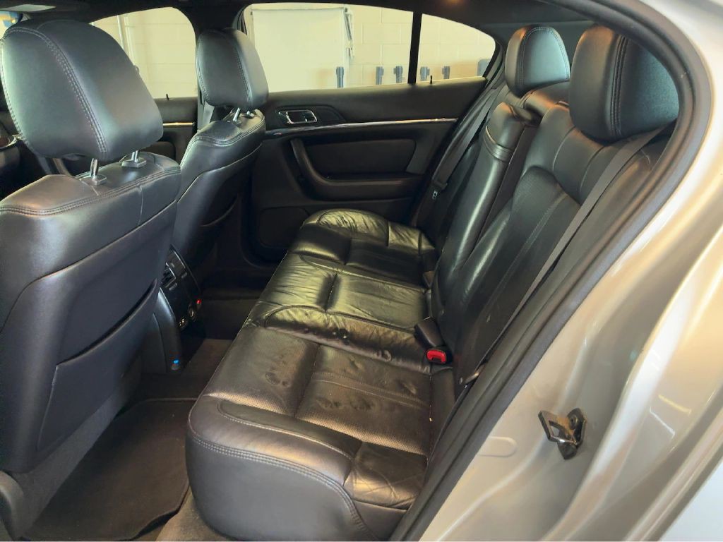 2012 Lincoln MKS Image 5