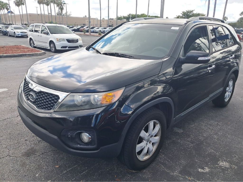 2013 Kia Sorento Image 1