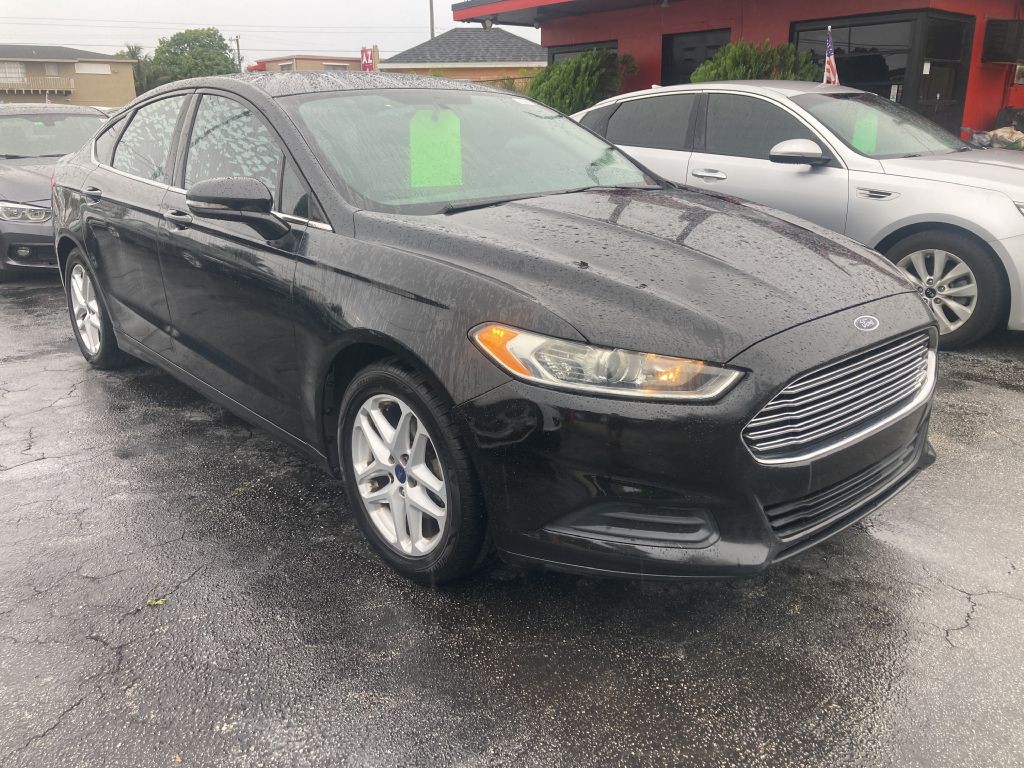 2014 Ford Fusion Image 1