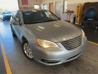 Image for 2013 Chrysler 200 Touring ID: 6848720
