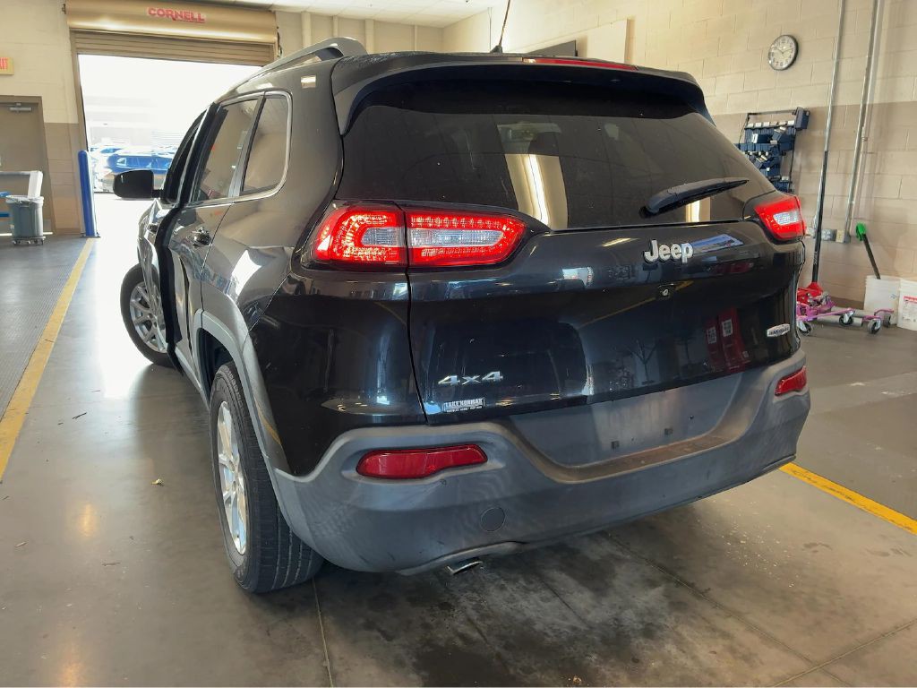 2015 Jeep Cherokee Image 3