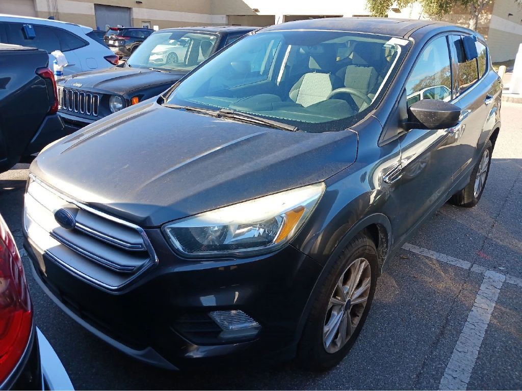 2017 Ford Escape Image 2