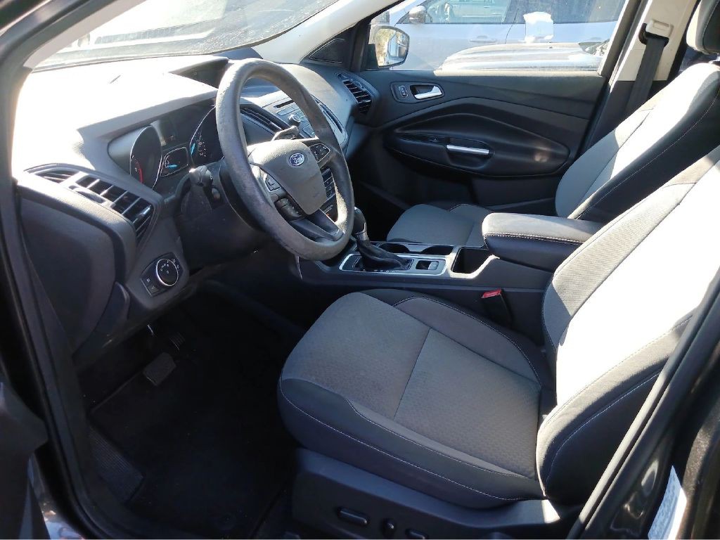 2017 Ford Escape Image 6