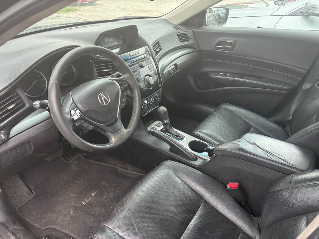 2014 Acura ILX Image 3