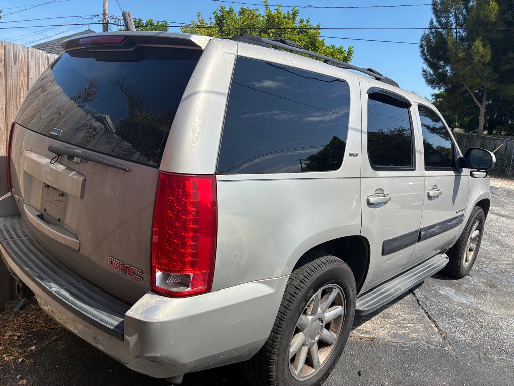 2007 GMC Yukon Image 5