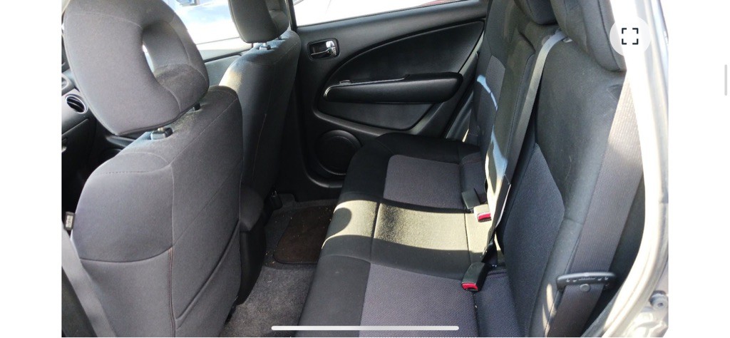 2006 Mitsubishi Outlander Image 4