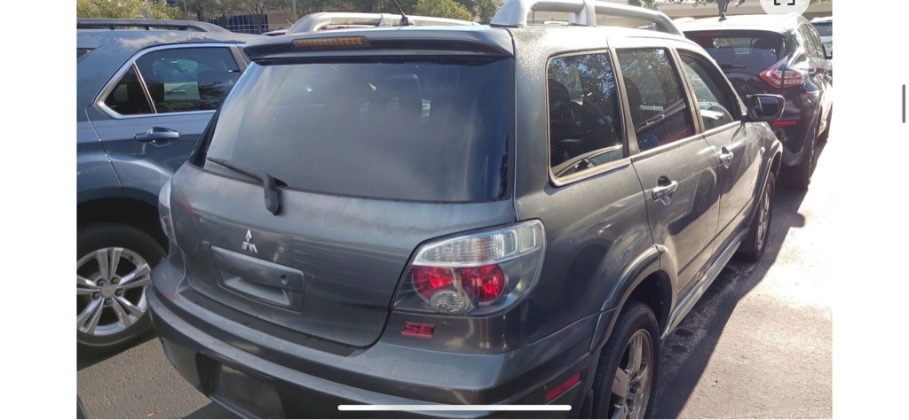 2006 Mitsubishi Outlander Image 5