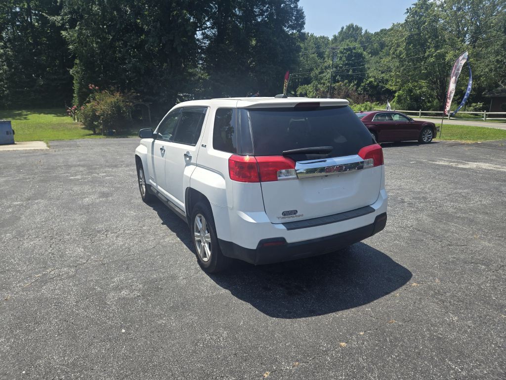 2015 GMC Terrain Image 4