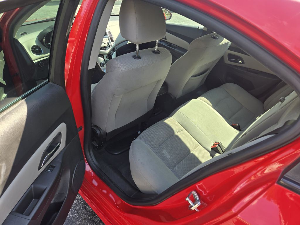 2015 Chevrolet Cruze Image 6