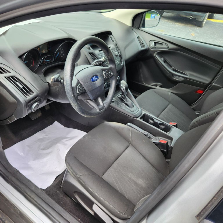 2016 Ford Focus Image 3