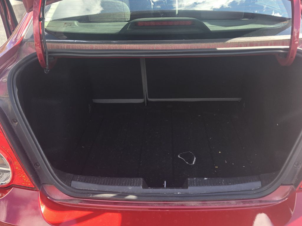 2013 Chevrolet Sonic Image 7