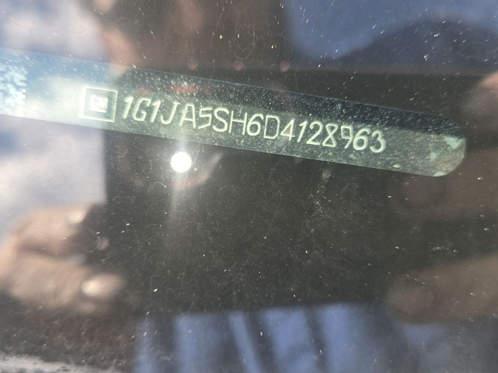 2013 Chevrolet Sonic Image 9