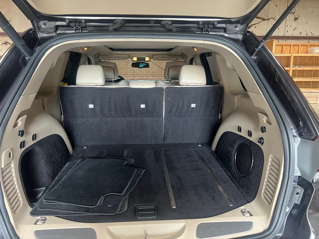 2014 Jeep Grand Cherokee Image 21