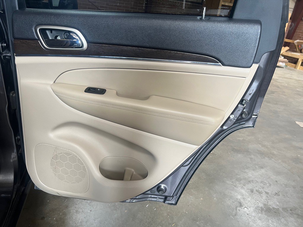 2014 Jeep Grand Cherokee Image 26