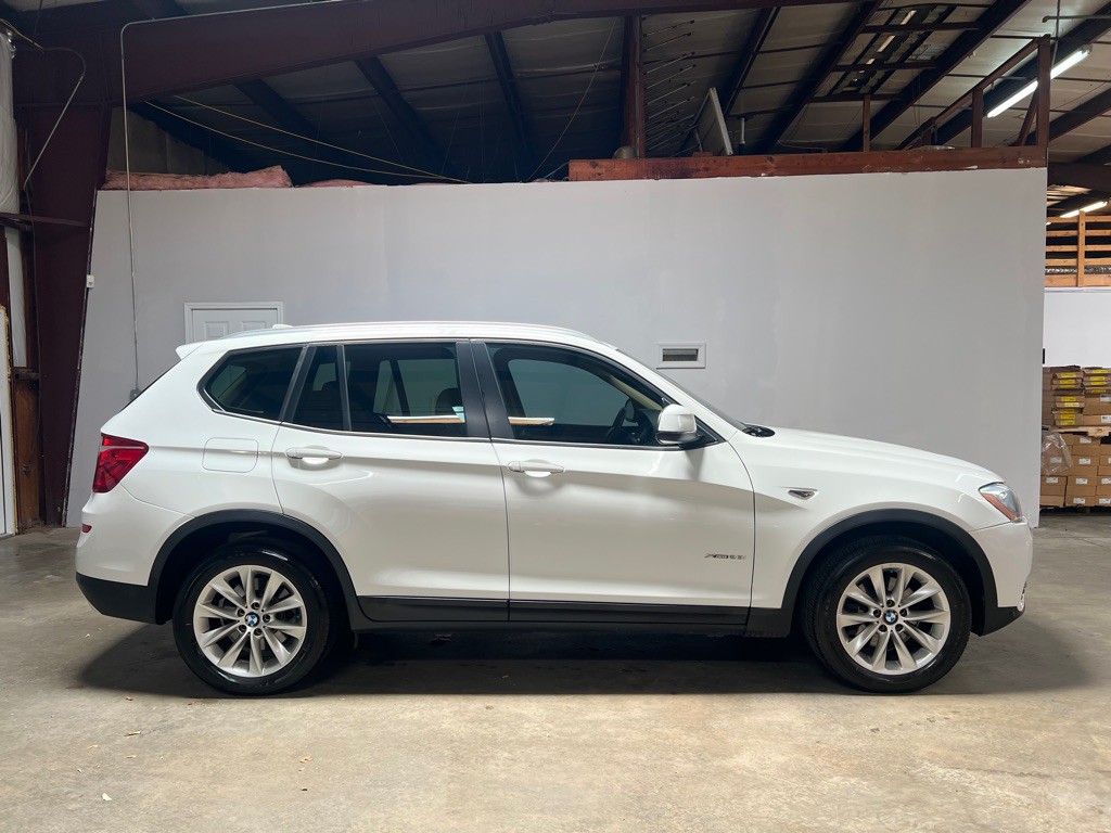 2016 BMW X3 Image 2