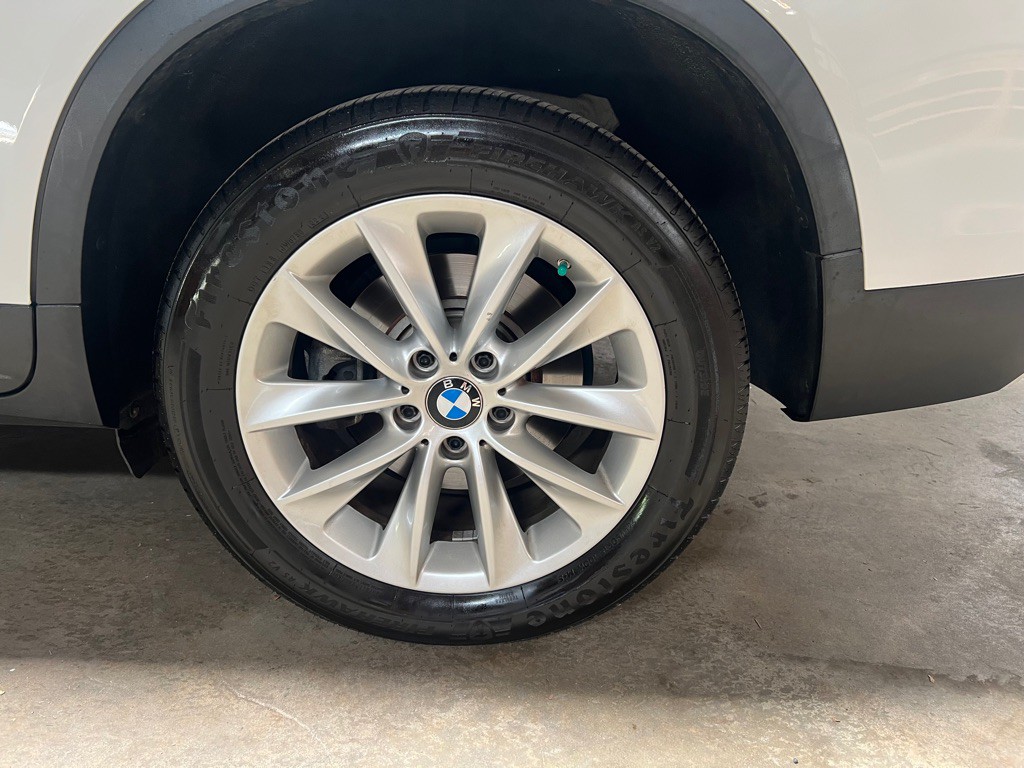 2016 BMW X3 Image 15