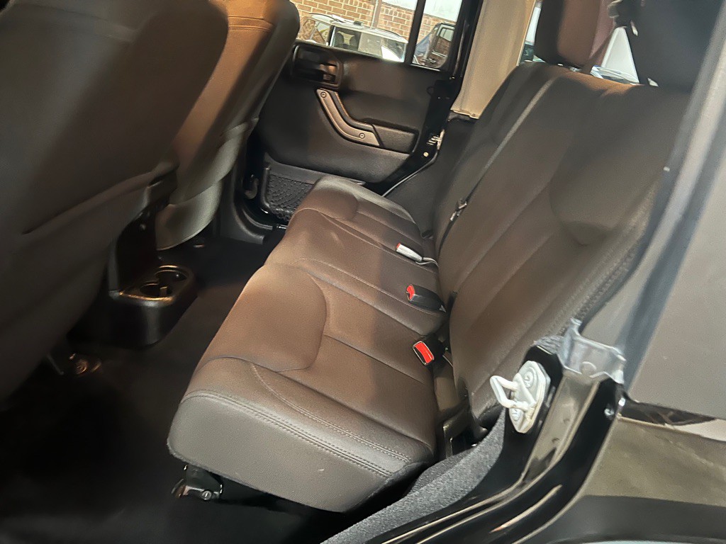 2015 Jeep Wrangler Unlimited Image 18