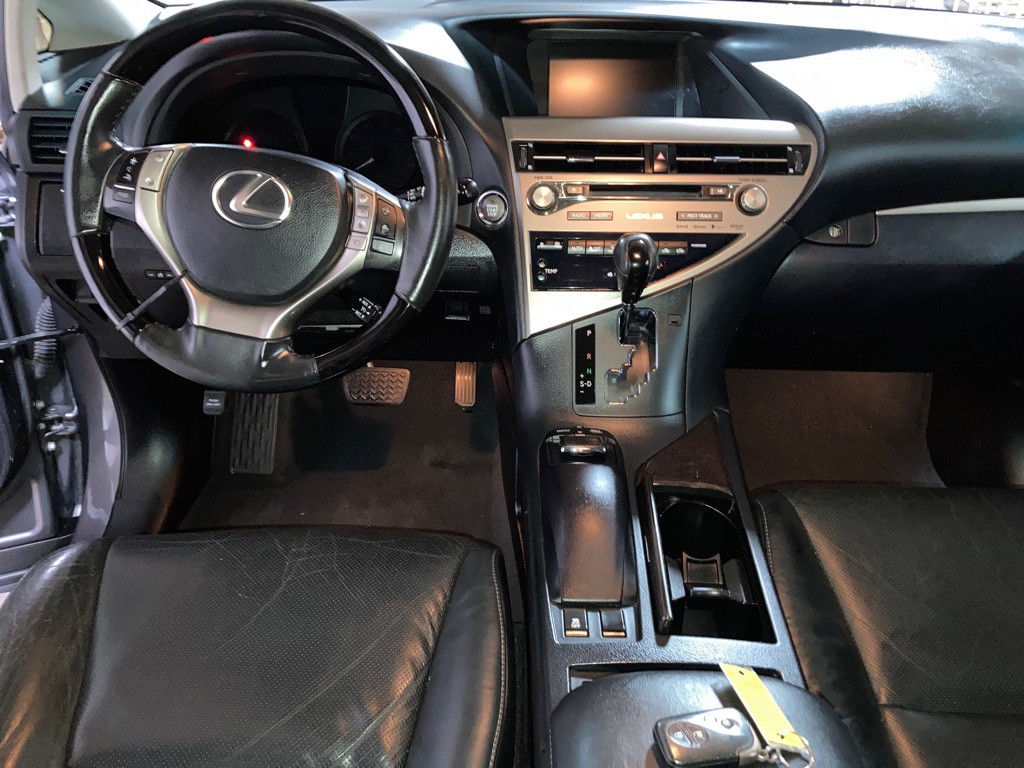 2015 Lexus RX Image 16