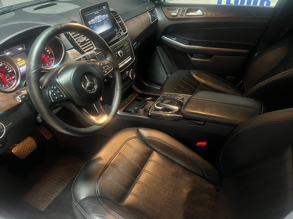 2017 Mercedes-Benz GLS-Class Image 18