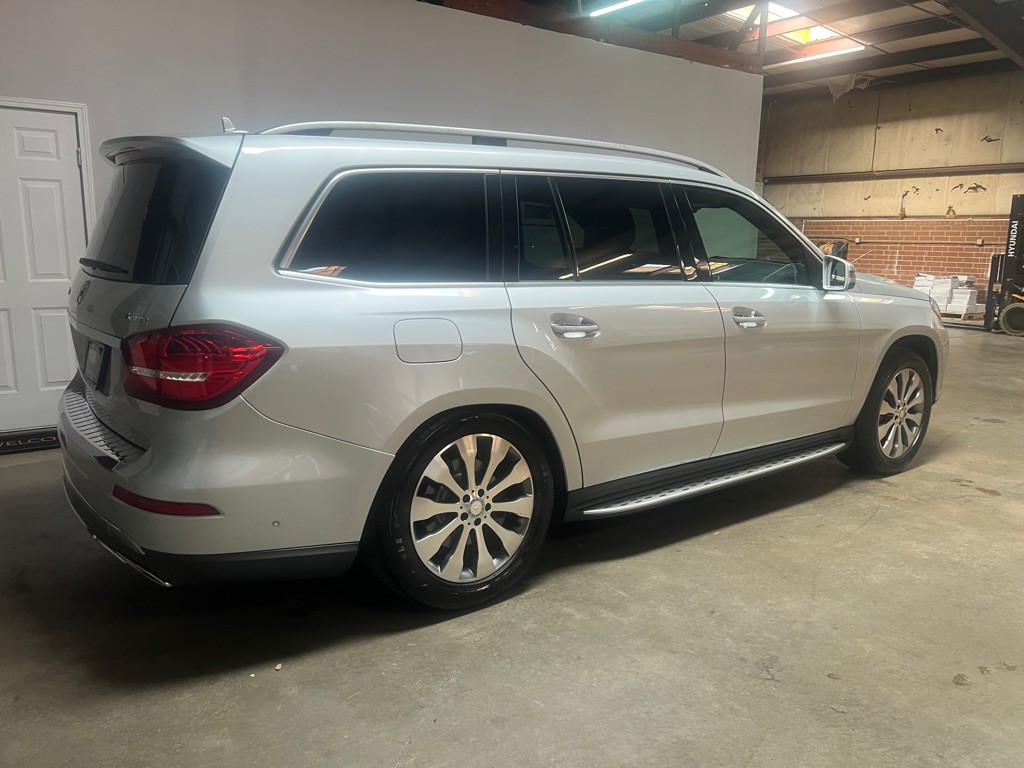 2017 Mercedes-Benz GLS-Class Image 3