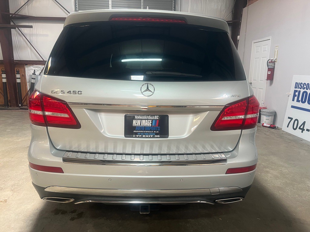 2017 Mercedes-Benz GLS-Class Image 8