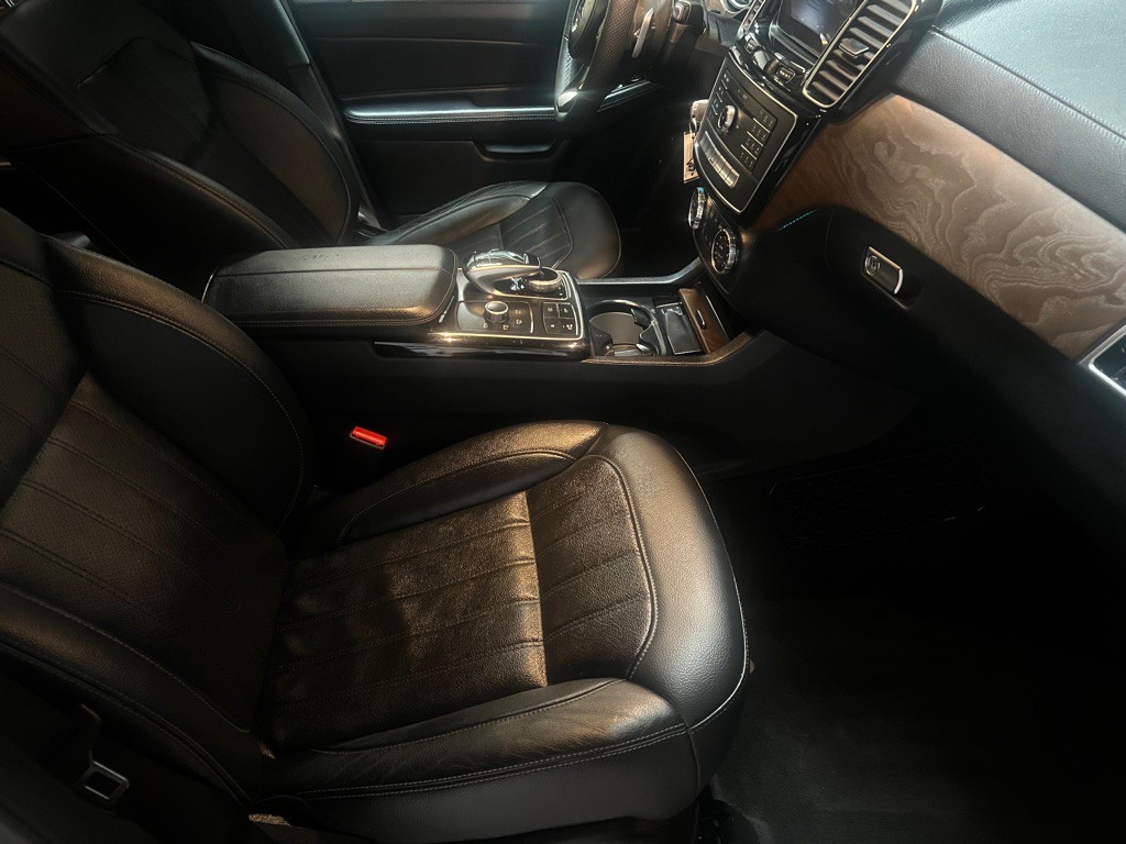 2017 Mercedes-Benz GLS-Class Image 21