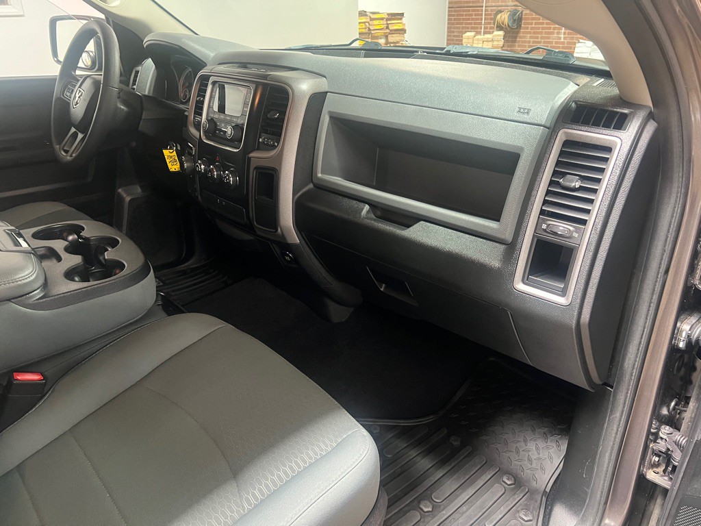 2014 RAM 1500 Image 24