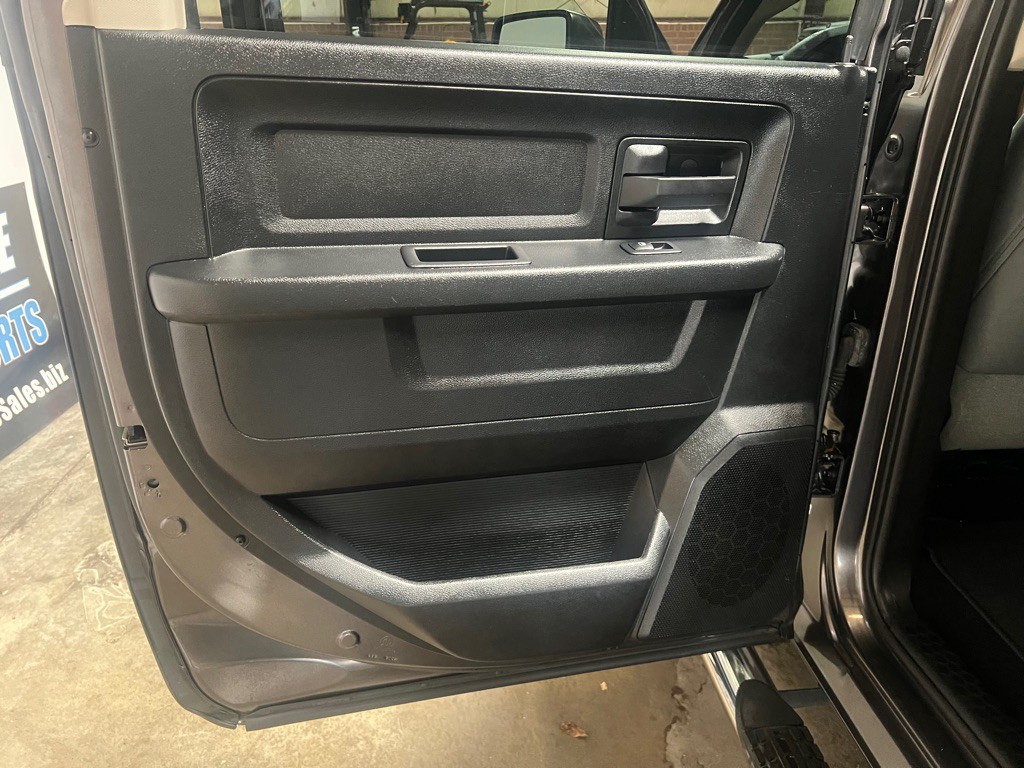 2014 RAM 1500 Image 27