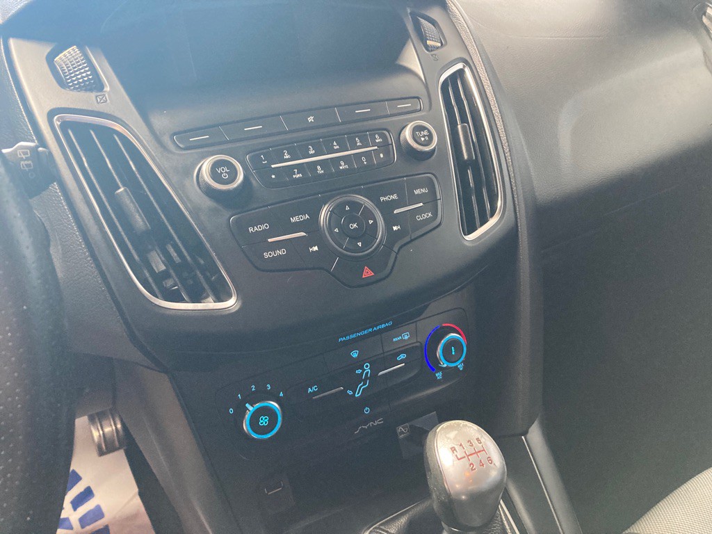 2018 Ford Focus Image 15